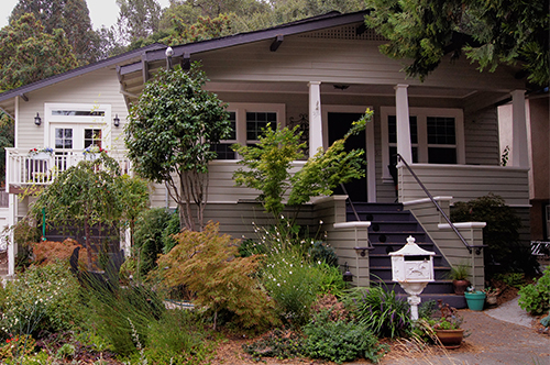 This Craftsman home in the town of Martinez, CA was on the town's 2014 Historic Home Tour.
