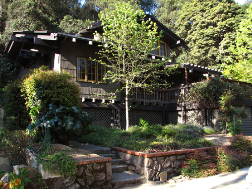 1922 Arts & Craft Home in Martinez CA